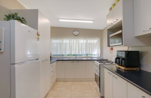 Amity Point Casa | Original Straddie Shack with Air-conditioned Comfort