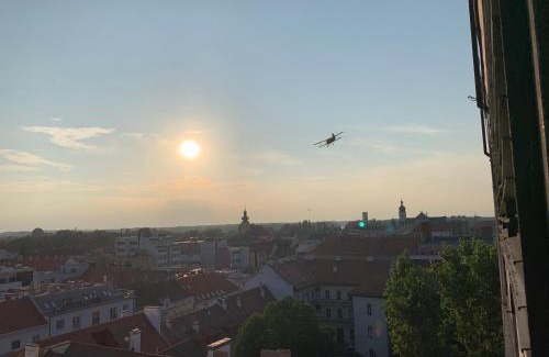 Gyor Apartamento | ORIGO