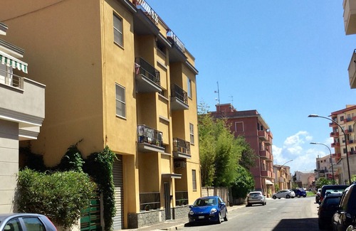 Oristano Apartamento | Apartamento de la ciudad de Oristano.