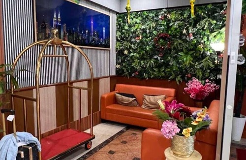 Pudu Hotel | Orkid Hills Hotel