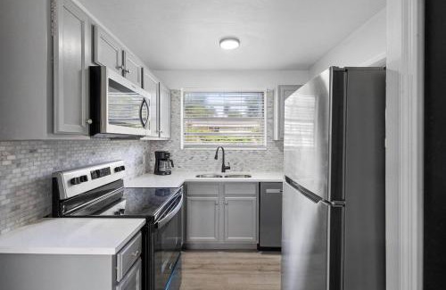 Orlando Casa | Orlando 2br Escape Patio Comfort For 6 Guests