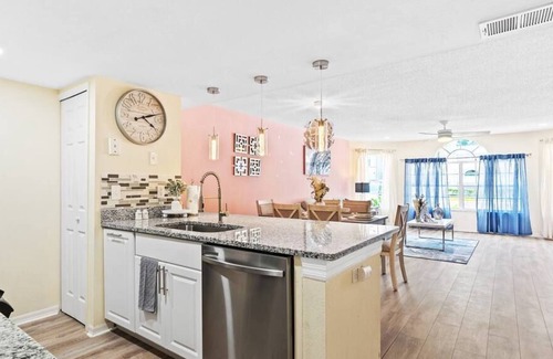 Royal Palm Bay Apartamento | Orlando/Disney Modern Cozy 3br Condo