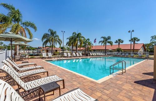 Four Corners Casa | Orlando RV Resort