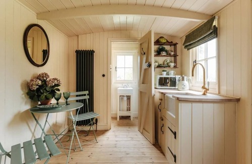 Great Yarmouth Chalet De Esquí | Ormesby Manor - Shepherd's hut Gamekeeper