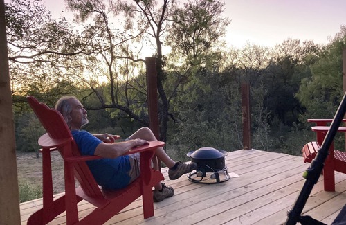 Marble Falls Alquiler De RV | Orrasis, "Me Time" tent, MEANDER