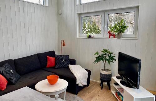 Stenhamra Casa | Orres Guesthouse Stenhamra, Ekerö