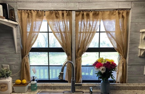 Huntsville Cabina | O’s Barn Cabin