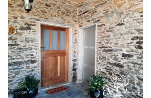 Arzua Casa | Casa Os Lindeiros