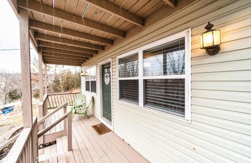 Osage Beach Casa | Osage Beach Getaway - Lake Views & Pet Friendly