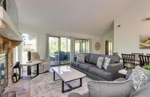 Osage Beach Casa | Osage Beach Vacation Rental with Deck and Grill