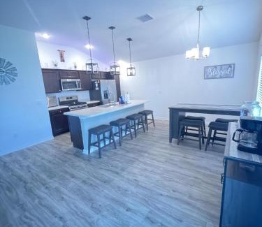 Wildwood Casa | Osborne - Designer Home In The Village Of Richmond- Villagepeople