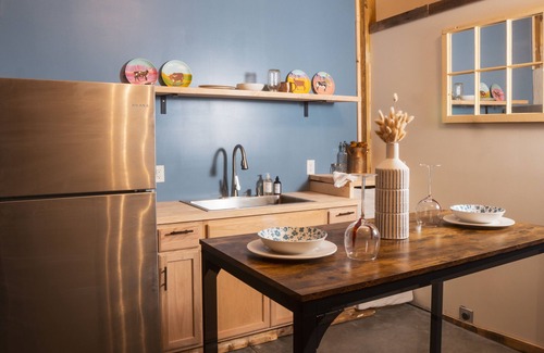 Cullowhee Casa | Oscar's Barn- Relax and unwind at our mountain barn on the river.
