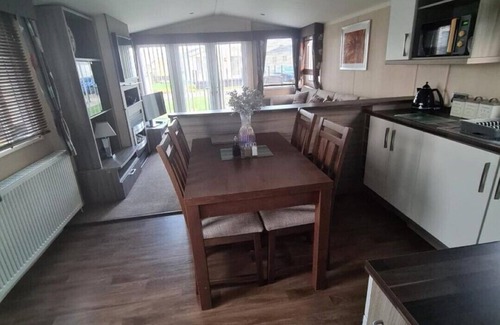 St George Casa | Oscars caravan whitehouse leisure park towyn north wales LL22 9EY
