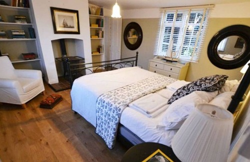 Maldon Apartamento | Honeypot Cottage/ 2-bed home on Osea Island, Essex