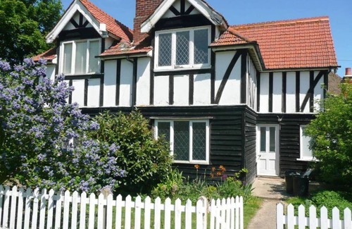 Maldon Apartamento | Beehive Cottage / 2-bed home on Osea Island, Essex