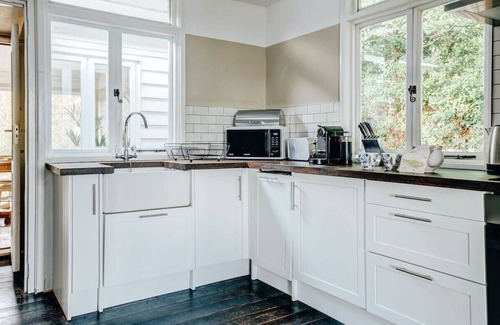 Maldon Apartamento | Manor House / 10-bed home on Osea Island, Essex