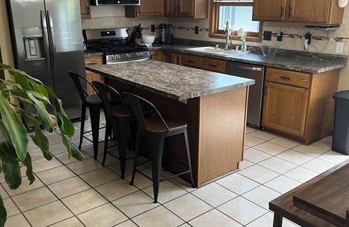 Oshkosh Casa | Oshkosh EAA rental house. 5 minutes from the airport!