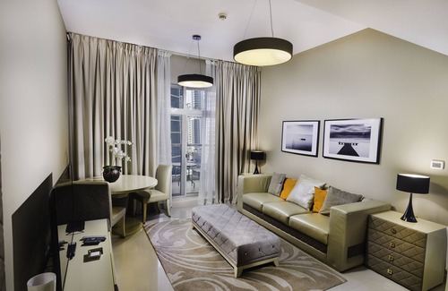 Dubai Sports City Apartamento | OSKENA Vacation Homes - The Medalist Tower Sport city