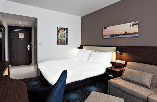 Blagnac Hotel | Hampton by Hilton Toulouse Airport