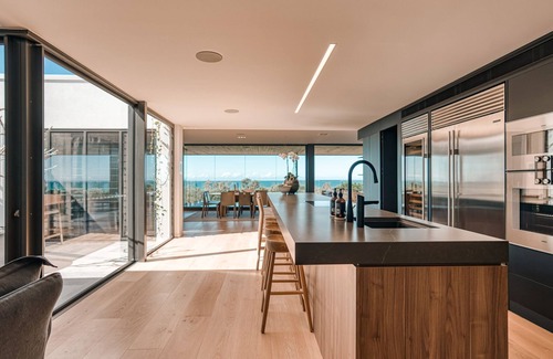 Peregian Beach Casa | Osprey - A luxurious sunrise to start your day