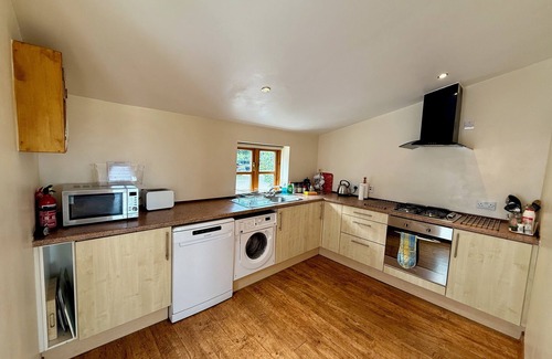 Marybank Cabaña | Osprey Cottage - stunning views in a peaceful but convenient location