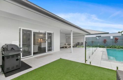 Banksia Beach Casa | OSPREY ISLAND RETREAT