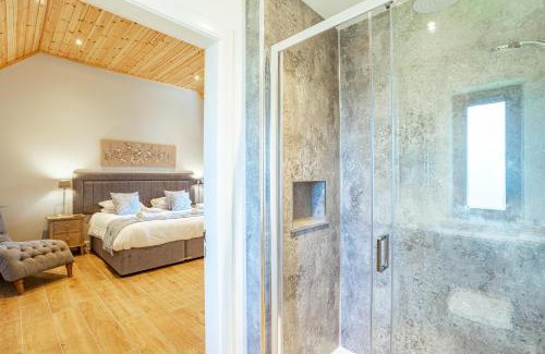 Newton Stewart Casa | Osprey Lodge 1 with Hot Tub