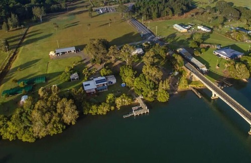 Bohnock Casa | Osprey's Rest Waterfront with private jetty