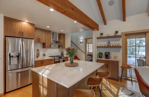 Tamarack Cabaña | Osprey View @ Tamarack Resort | Modern Golf Course Ski In/Out Cottage Near Village | Pet Friendly