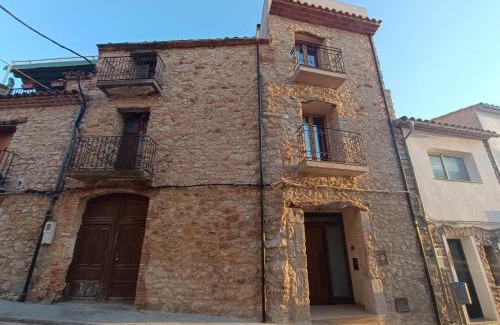 Vilanova d'Alcolea Casa | OSTALEA Casa Rural