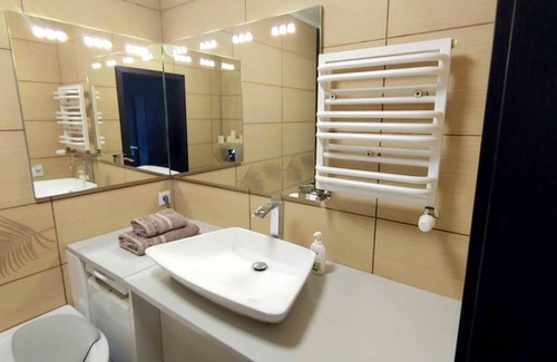 Piecki-Migowo Apartamento | Ostoja Myśliwska Park View Apartment
