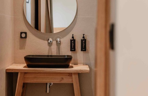 Agia Anna Casa | Ostrako Beachside Suites