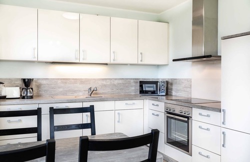 Wichmannsdorf Apartamento | Ostsee Landhaus am Schlosspark OFC 13 - Baltic Sea country house with terrace, garden and