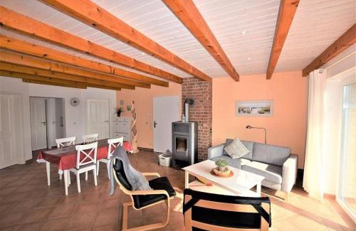 Hohwacht Apartamento | Ostseeliebe-Erd-Links-3-KK-H
