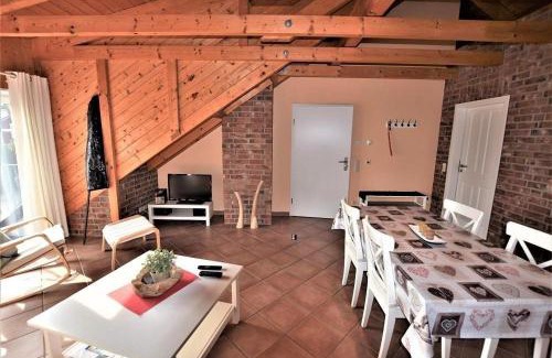 Hohwacht Apartamento | Ostseeliebe-Oben-Links-2-KK-H