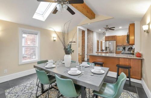 University District Casa | OSU and Short North 4 Bedroom Patio and Garage with EV