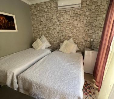 Mogwase Cama Y Desayuno | Oteng Lifestyle BnB