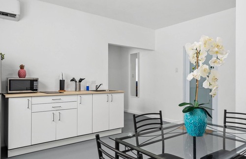 San Juan Apartamento | Otium Rentals Prime Condado Spot Near Nightlife