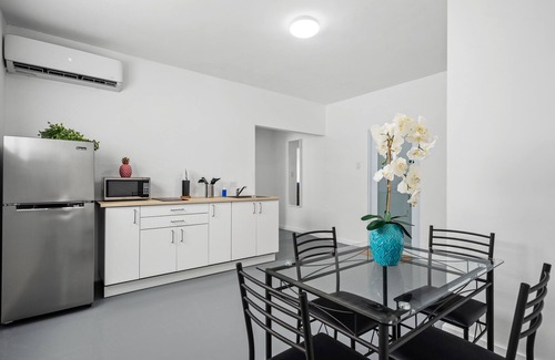 San Juan Apartamento | Otium Rentals Prime Condado Spot Near Nightlife
