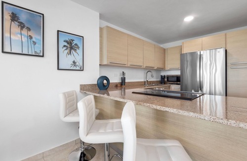 Herreras Apartamento | Otium Rentals Upscale Beach Family Oasis