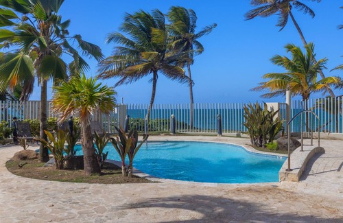Herreras Apartamento | Otium Rentals Upscale Beach Family Oasis