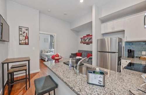 Over-the-Rhine Apartamento | OTR's Hidden Gem