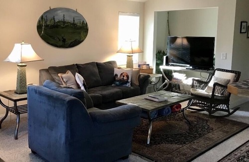 Otter Creek Cabaña | Otter Cove Cottage, a pie de Otter Cove