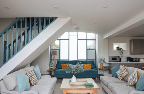 Black Torrington Casa | Otter's Den at Libbear Barton