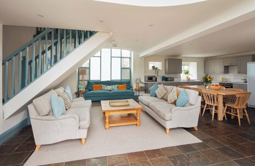 Black Torrington Casa | Otter's Den at Libbear Barton