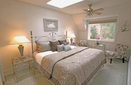 Rosario Cama Y Desayuno | Otter's Pond Bed and Breakfast