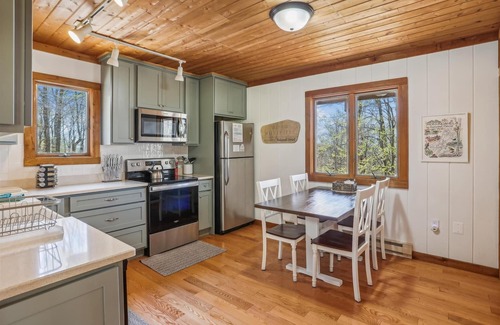 Old Timberline Casa | Cómodo Mountain Retreat