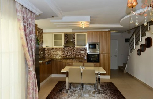 Incekum Villa | Villa otomana de 3 dormitorios, en el bosque Incekum, Alanya
