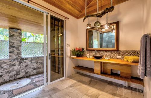 Punta Uva Casa | Our Beachfront Bungalow
