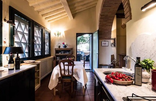 San Casciano in Val di Pesa Cabaña | Our charming Tuscan Cottage